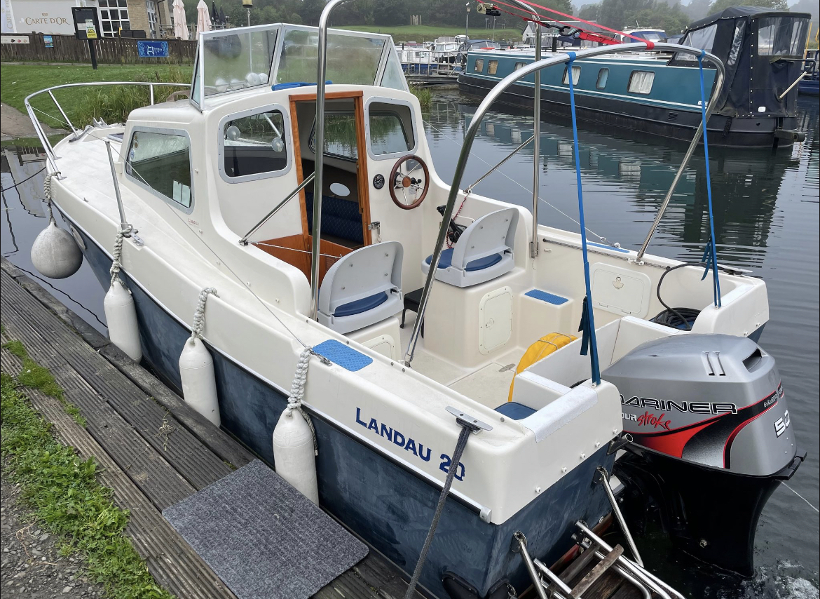 Landau 20 Stern