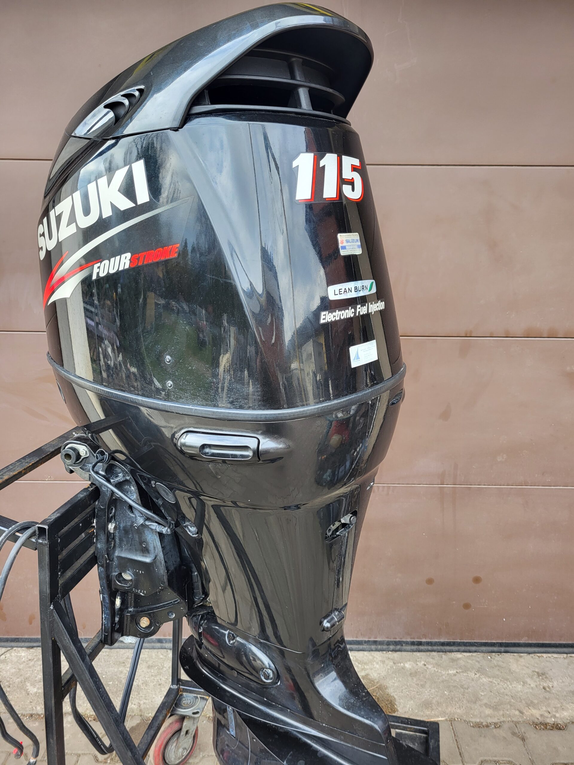Suzuki 115 hp 22