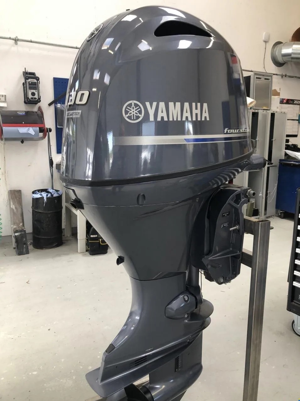 Slightly Used Yamaha 130HP 4-Stroke Outboard Motor Engine